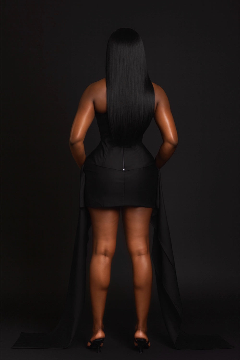 MOANI DRESS